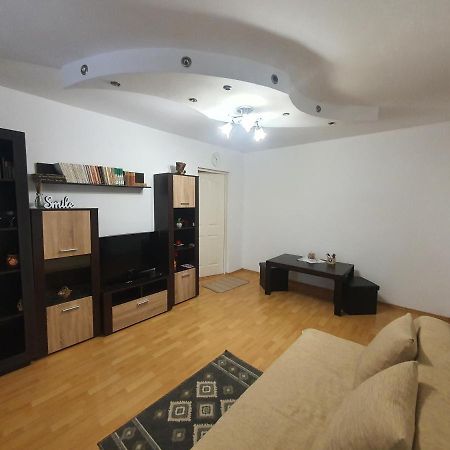 Apartament Cozy Orşova Exterior foto