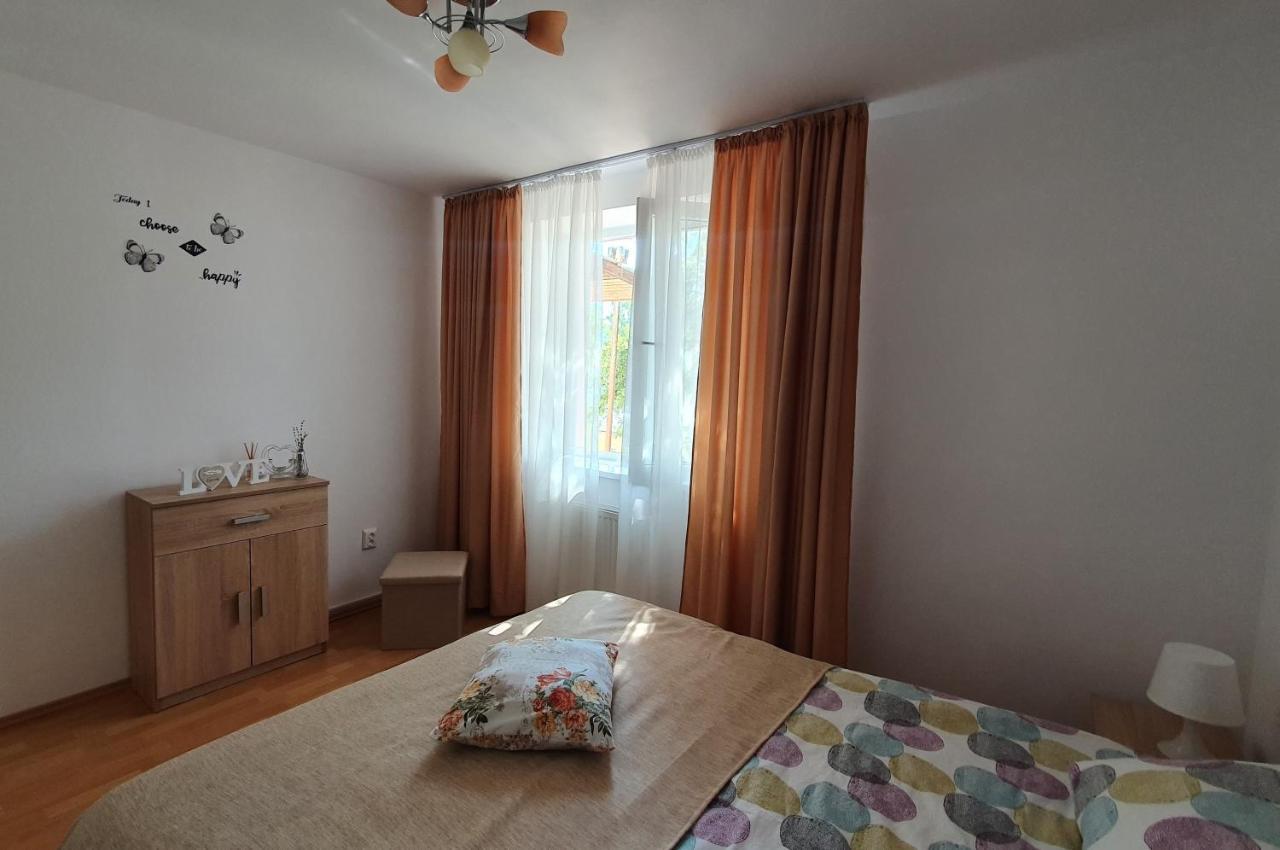 Apartament Cozy Orşova Exterior foto