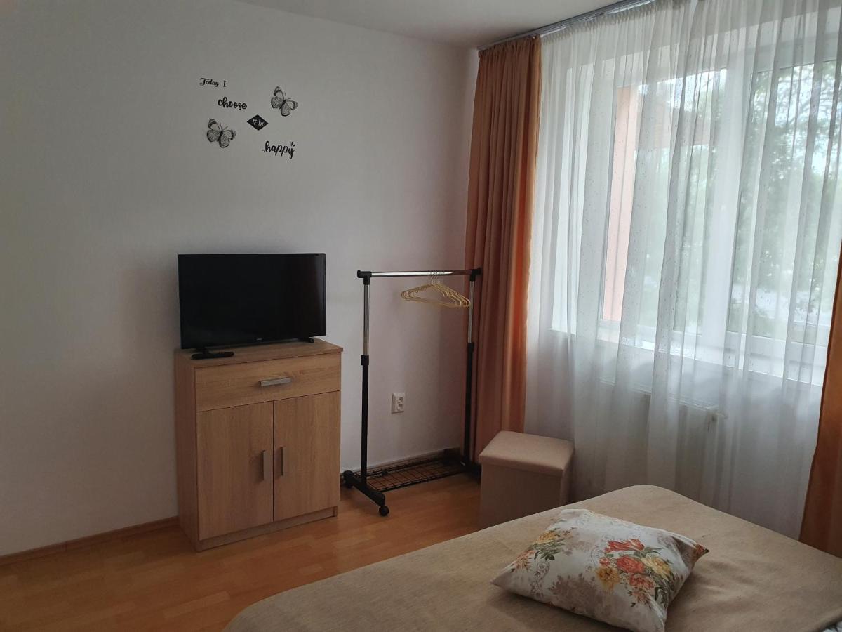 Apartament Cozy Orşova Exterior foto